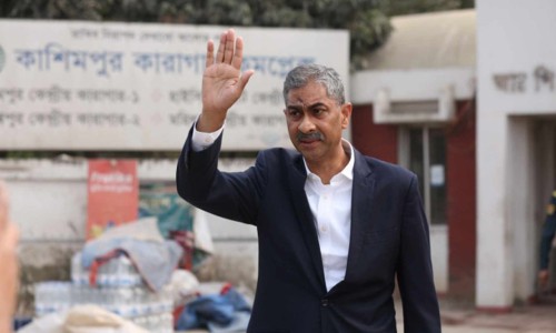 BNP leader Shahid Uddin Chowdhury Annie and 9 others acquitted in explosives case
